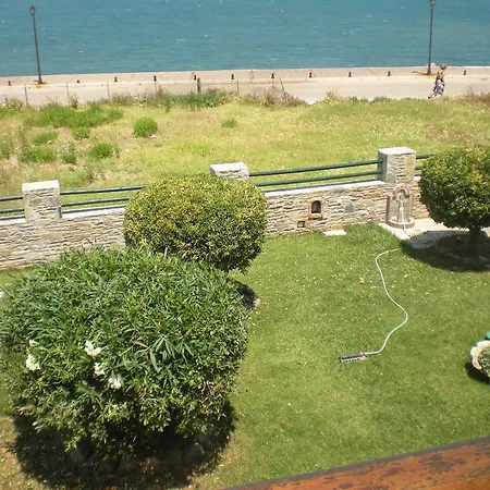 Antonios Apartment *