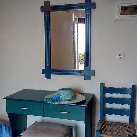Antonios شقة