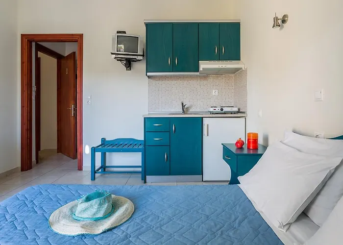 Antonios Skopelos Town